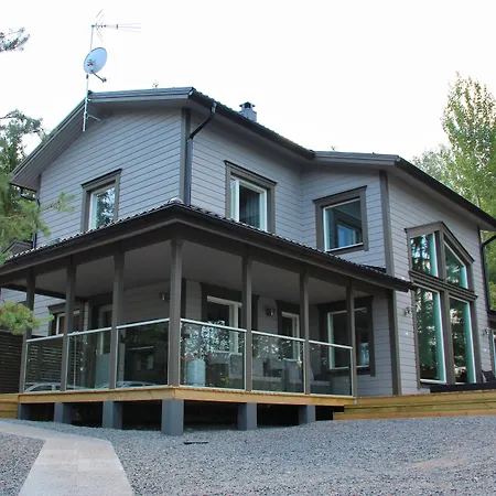 Yli-kaitala Tuuliviiri Resort 3*