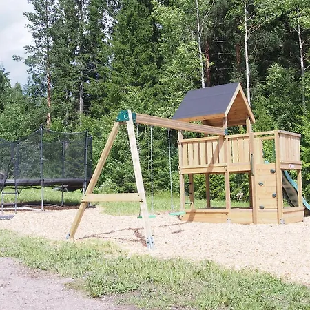 Resort Yli-Kaitala Holiday Resort Tuuliviiri 3*