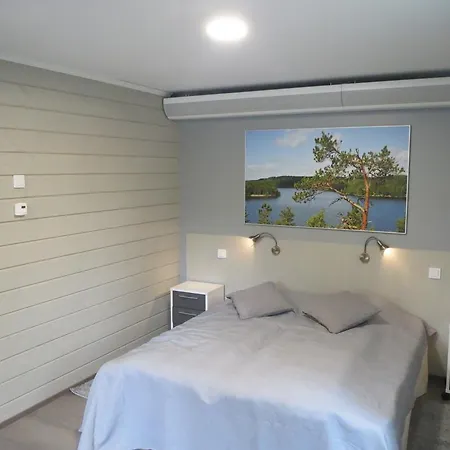 Yli-Kaitala Holiday Resort Tuuliviiri 3* Savio
